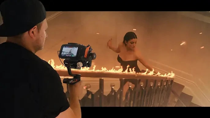 Załaduj film: 